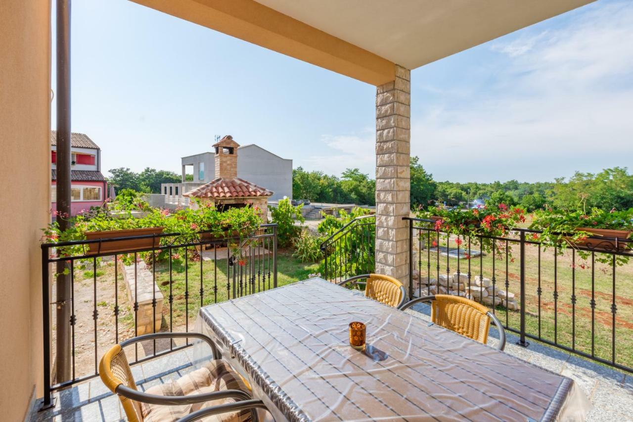 Apartment Lavanda 2 Poreč Dış mekan fotoğraf