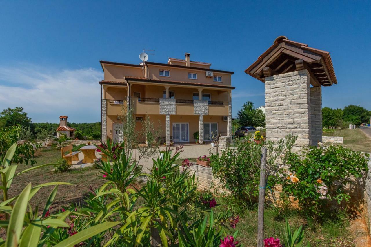 Apartment Lavanda 2 Poreč Dış mekan fotoğraf