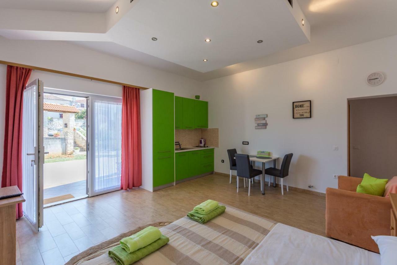 Apartment Lavanda 2 Poreč Dış mekan fotoğraf