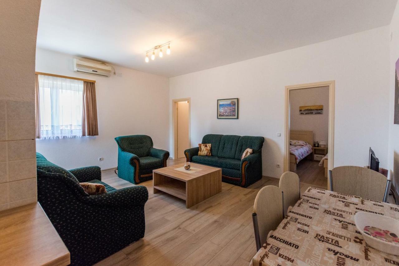 Apartment Lavanda 2 Poreč Dış mekan fotoğraf