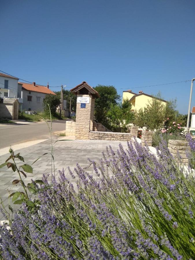 Apartment Lavanda 2 Poreč Dış mekan fotoğraf